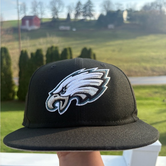 Eagles  New Era Hat - Picture 1 of 3